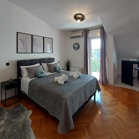 Studio Apartman Kiara Zadar Exterior photo